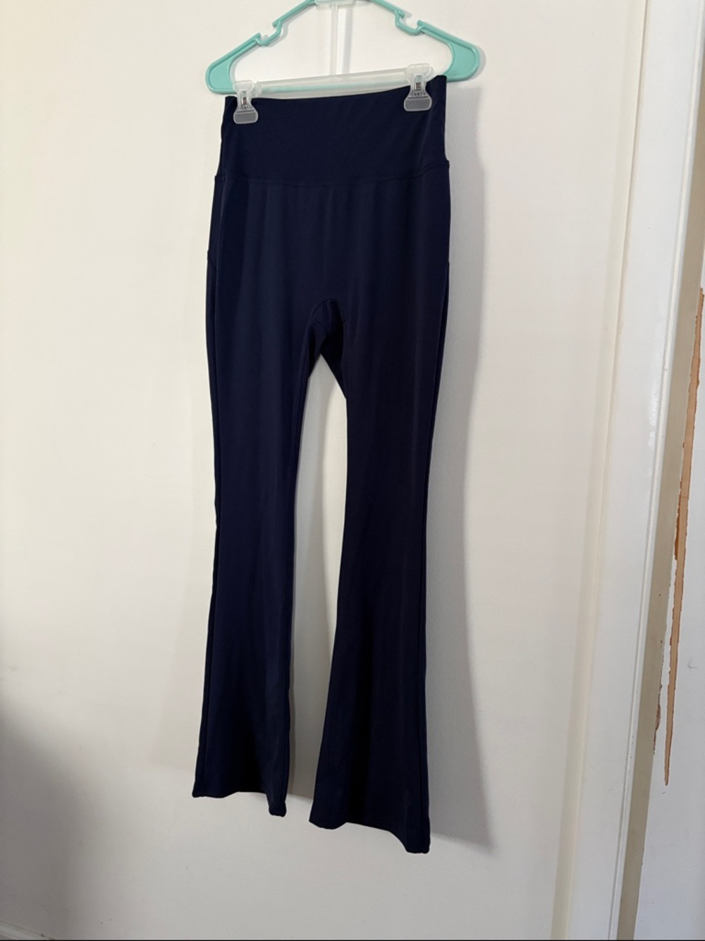 High-Waist Flare Leg Active Pants - Navy